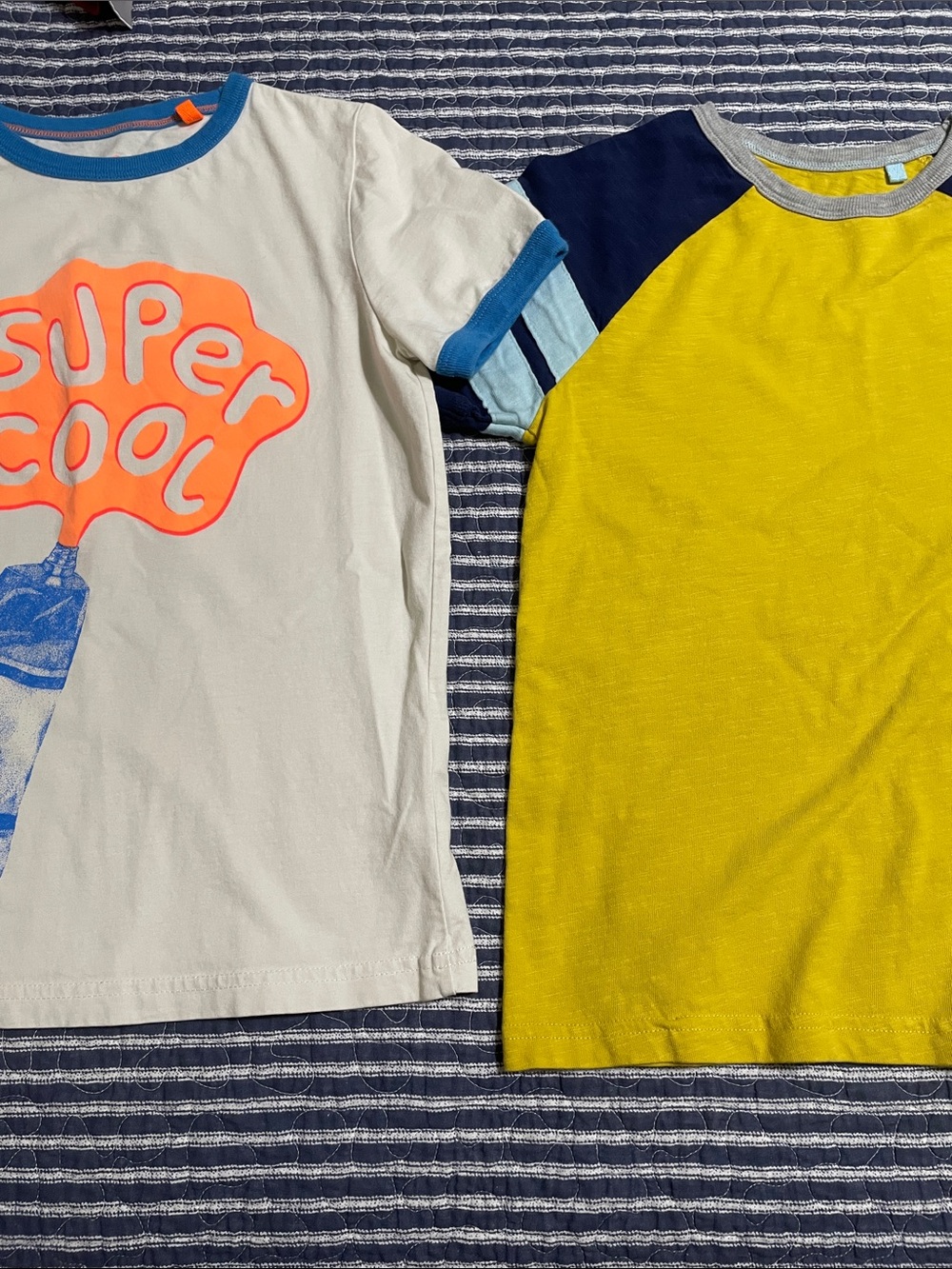 Boden boy cotton tee bundle lot 9-10 euc mustard blue super cool tube paint